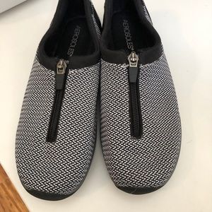 Aerosoles Sneakers size 8